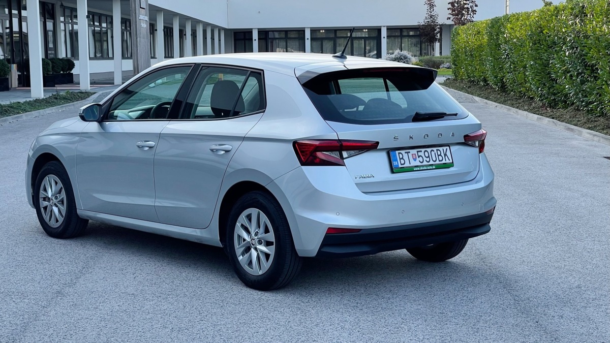 Škoda Fabia Ambition 70  kW 5MT (2021)