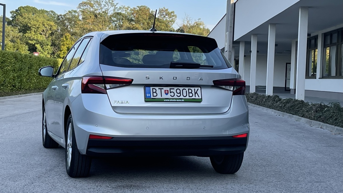 Škoda Fabia Ambition 70  kW 5MT (2021)