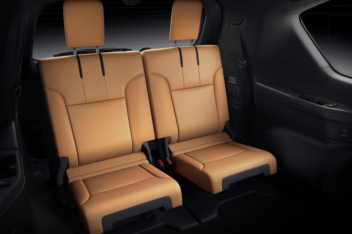 Lexus LX - 2022