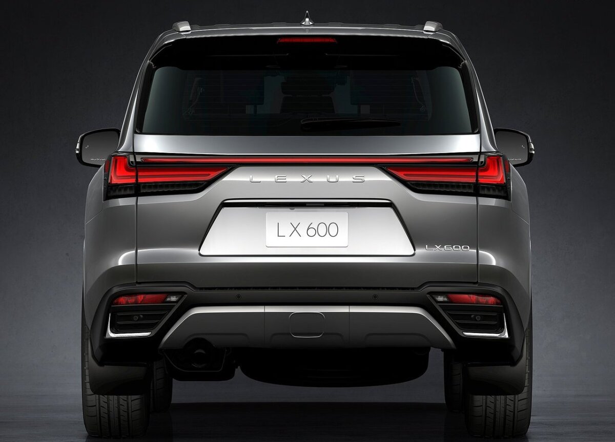 Lexus LX - 2022
