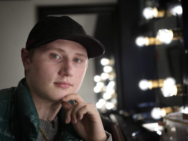 Einár