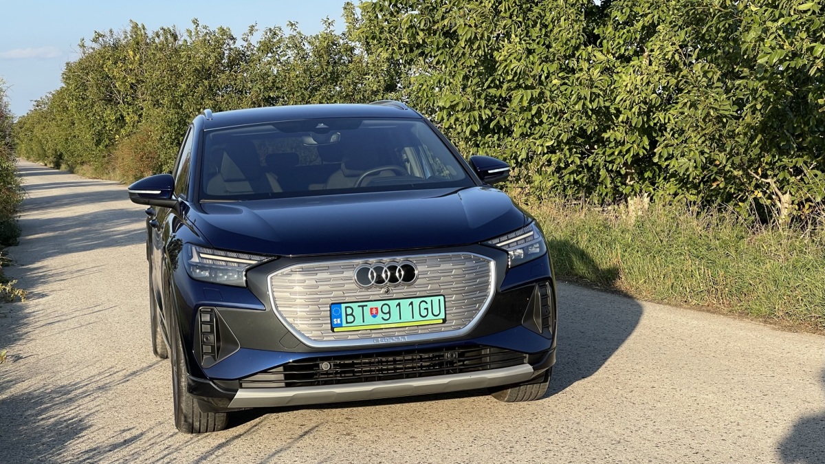 Audi Q4 50 e-tron quattro (2021)
