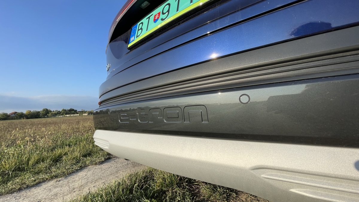Audi Q4 50 e-tron quattro (2021)