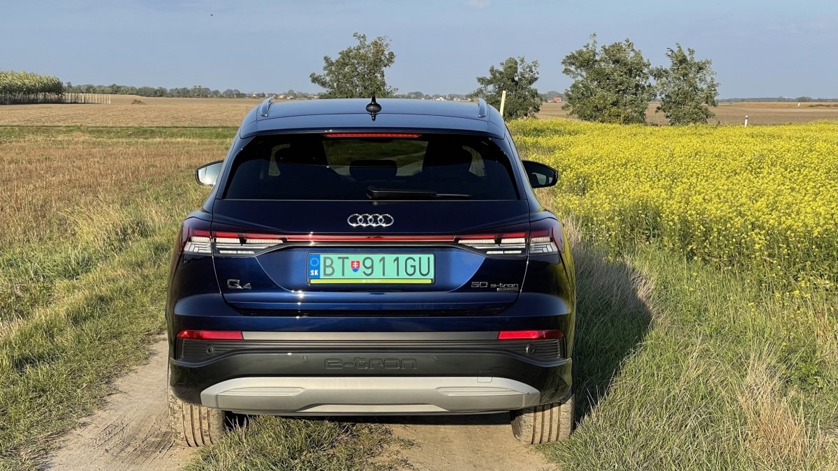 Audi Q4 50 e-tron quattro (2021)