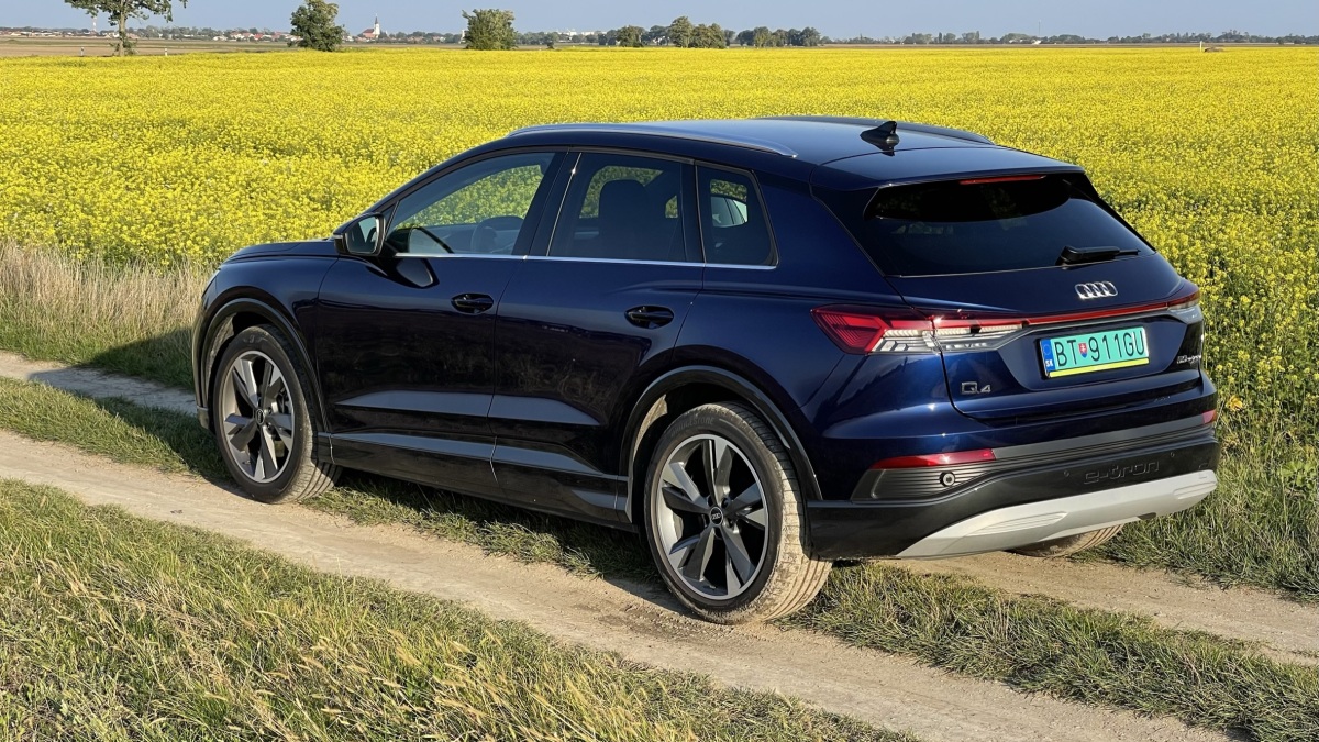 Audi Q4 50 e-tron quattro (2021)