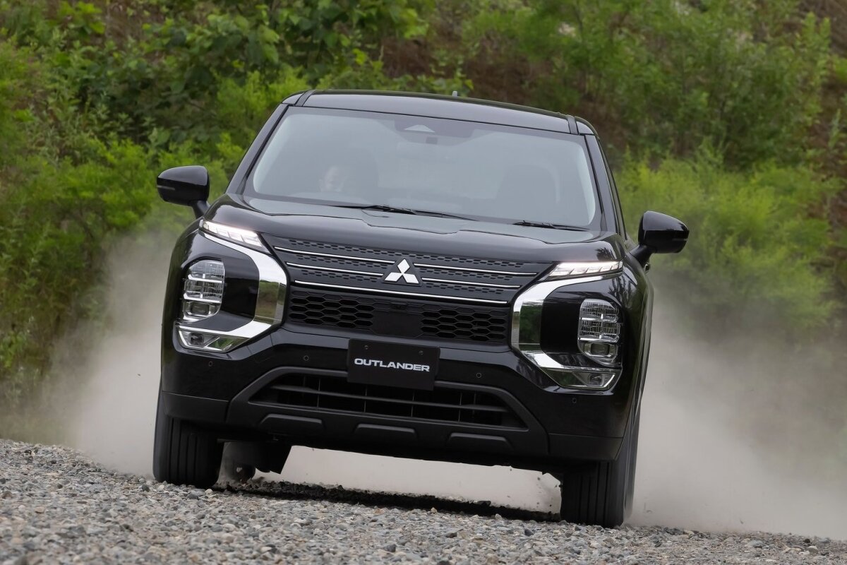 Mitsubishi Outlander PHEV - 2022