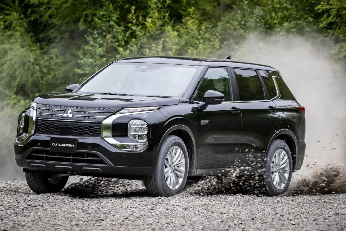 Mitsubishi Outlander PHEV - 2022