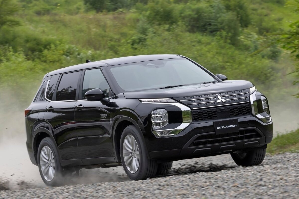 Mitsubishi Outlander PHEV - 2022