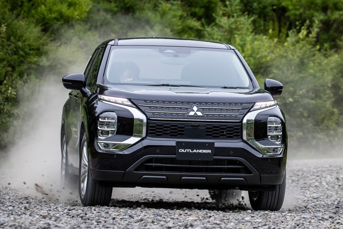 Mitsubishi Outlander PHEV - 2022