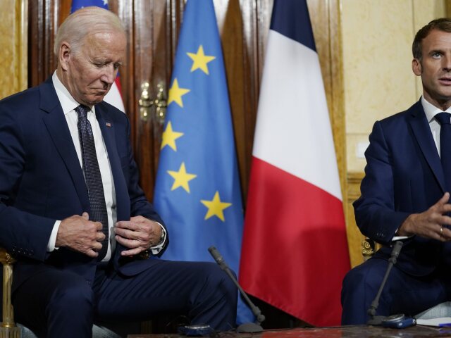 Biden macron