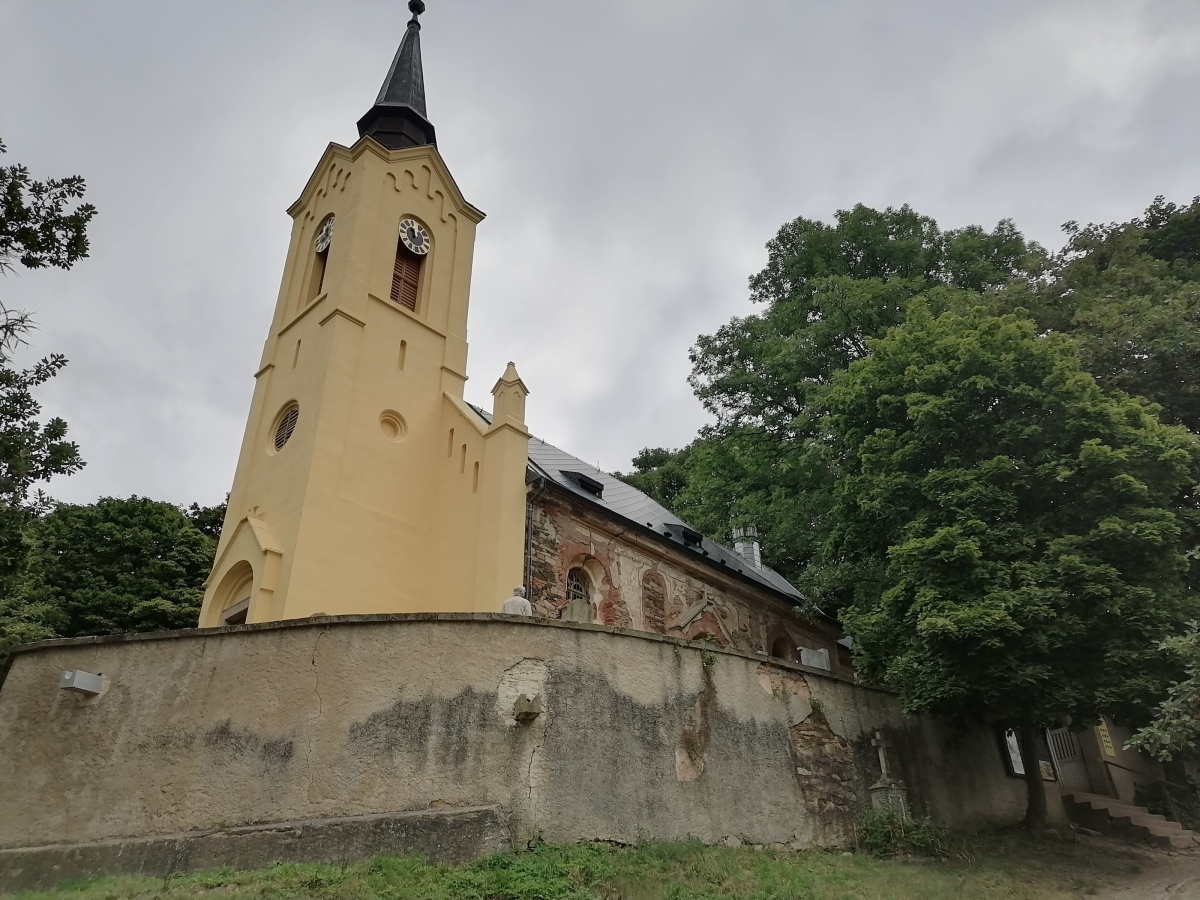 Kostol Luková