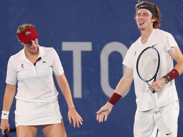 mix štvorhra tenis
