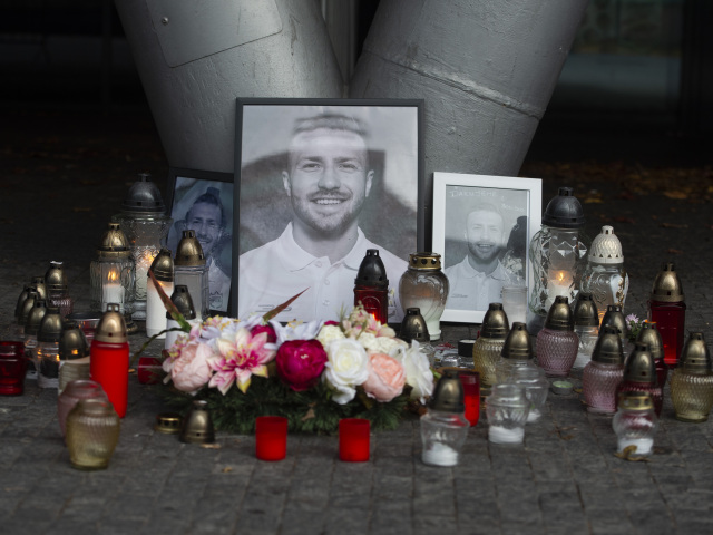 SR Bratislava šport hokej Sádecký pieta BAX
