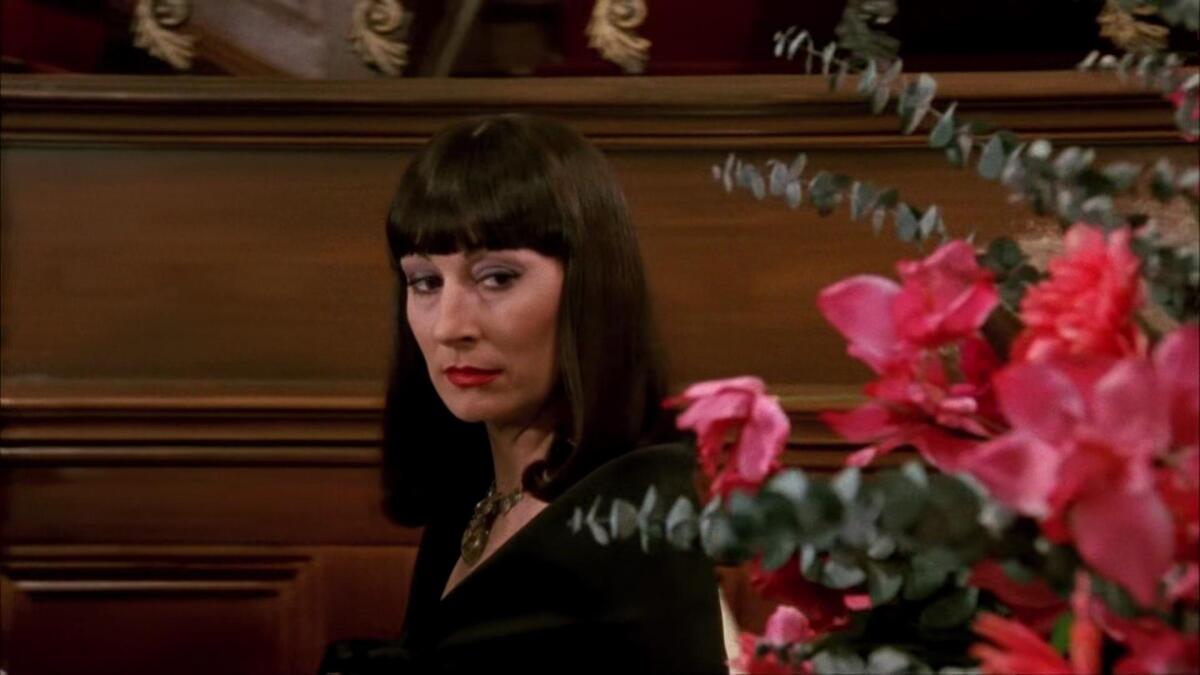 Anjelica Houston