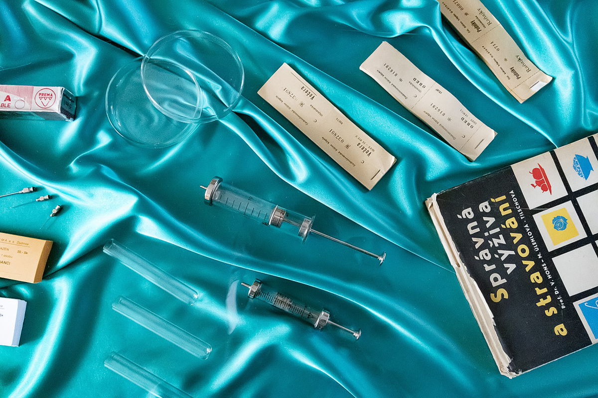 história, medicína, injekčná striekačka, Dudince, Rubín