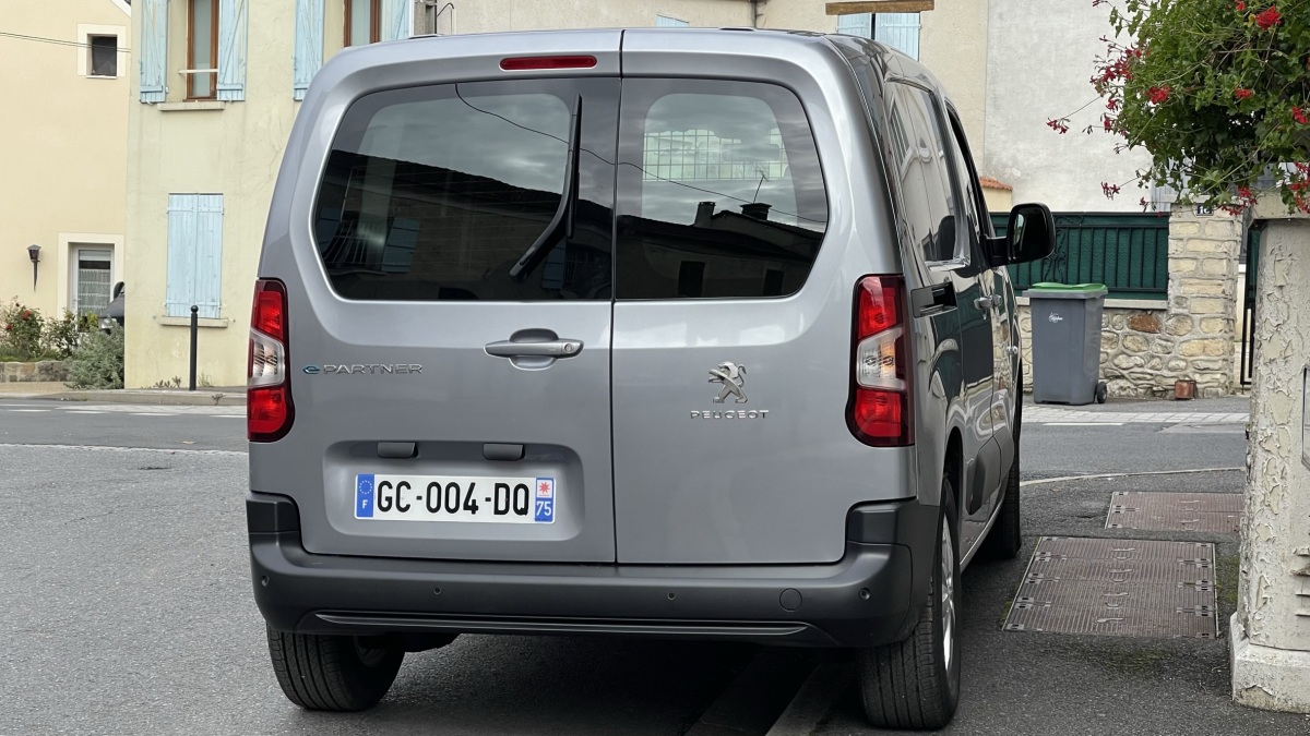 Peugeot e-Partner (2021)