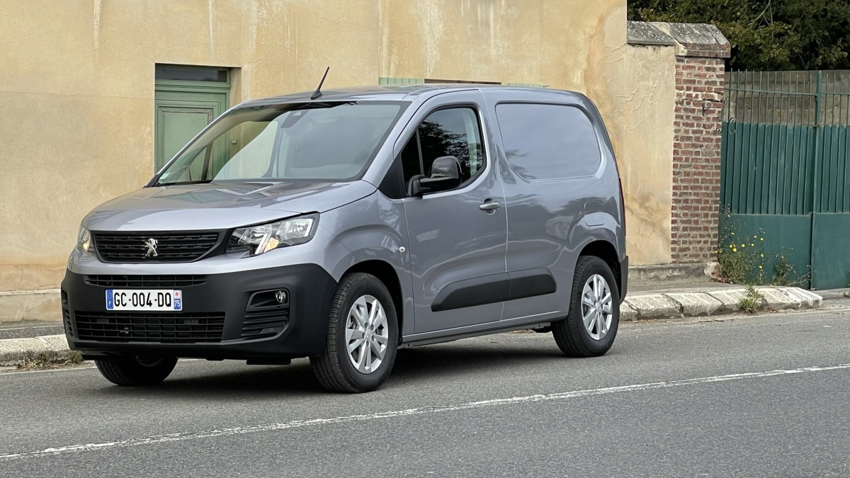 Peugeot e-Partner (2021)