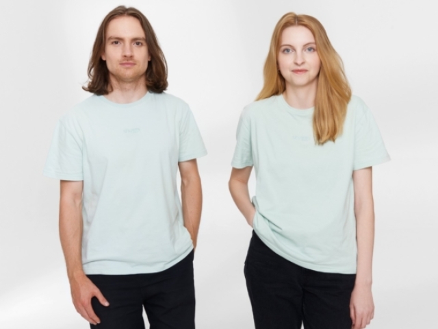 Tomáš Zahradník a Linda Šejdová, zakladatelia startupu Snuggs