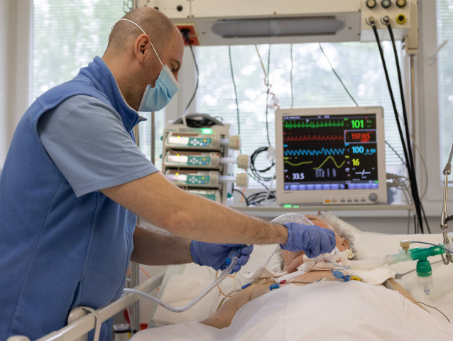 ARO Nemocnica sv. Cyrila a Metoda doktor pacien pľúcna ventilácia