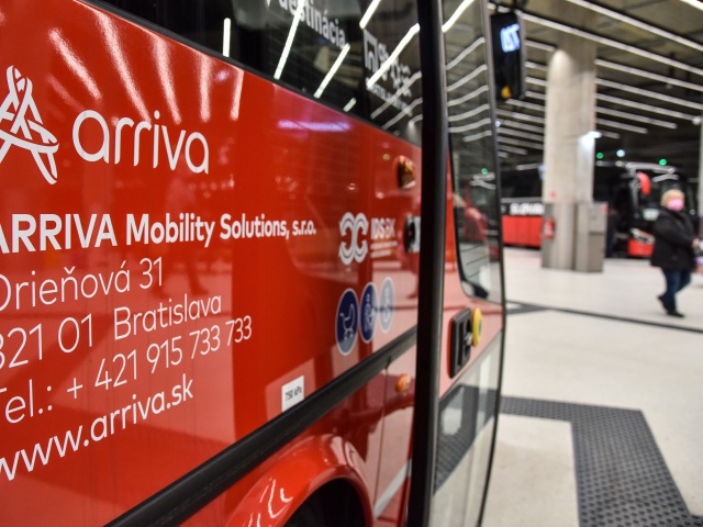 SR BSK doprava zmena regionálny dopravca Arriva BAX