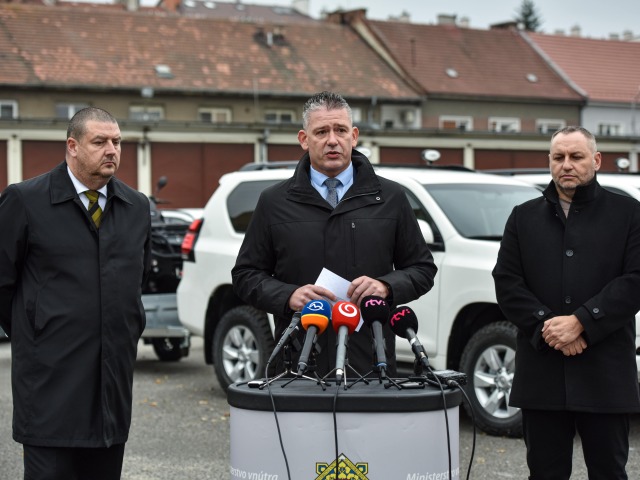 mikulec, kern, vačok