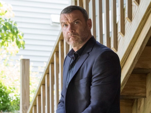 liev-schrieber-ray-donovan-season-7-1