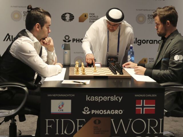 Magnus Carlsen, Jan Nepomňaščij