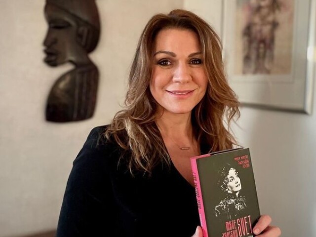 Moje javisko Svet, Andrea Coddington