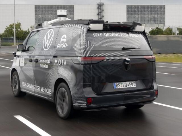 VW ID. Buzz - prototypy 2021