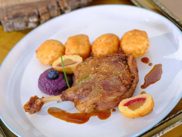 varecha, lokál Bistro Dudince, kačica,