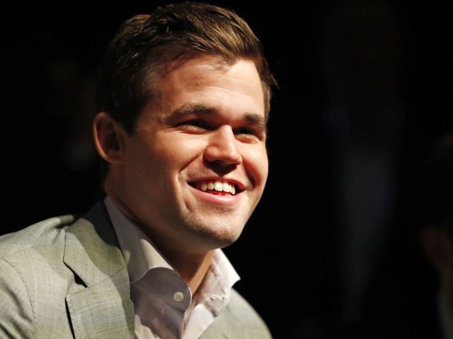 Anglicko Šach MS titul Carlsen triumf