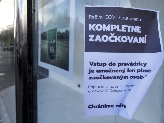 Opatrenia / Obchod / Očkovanie /