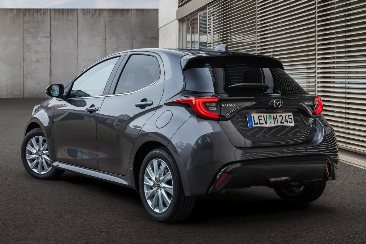 Mazda 2 Hybrid - 2022