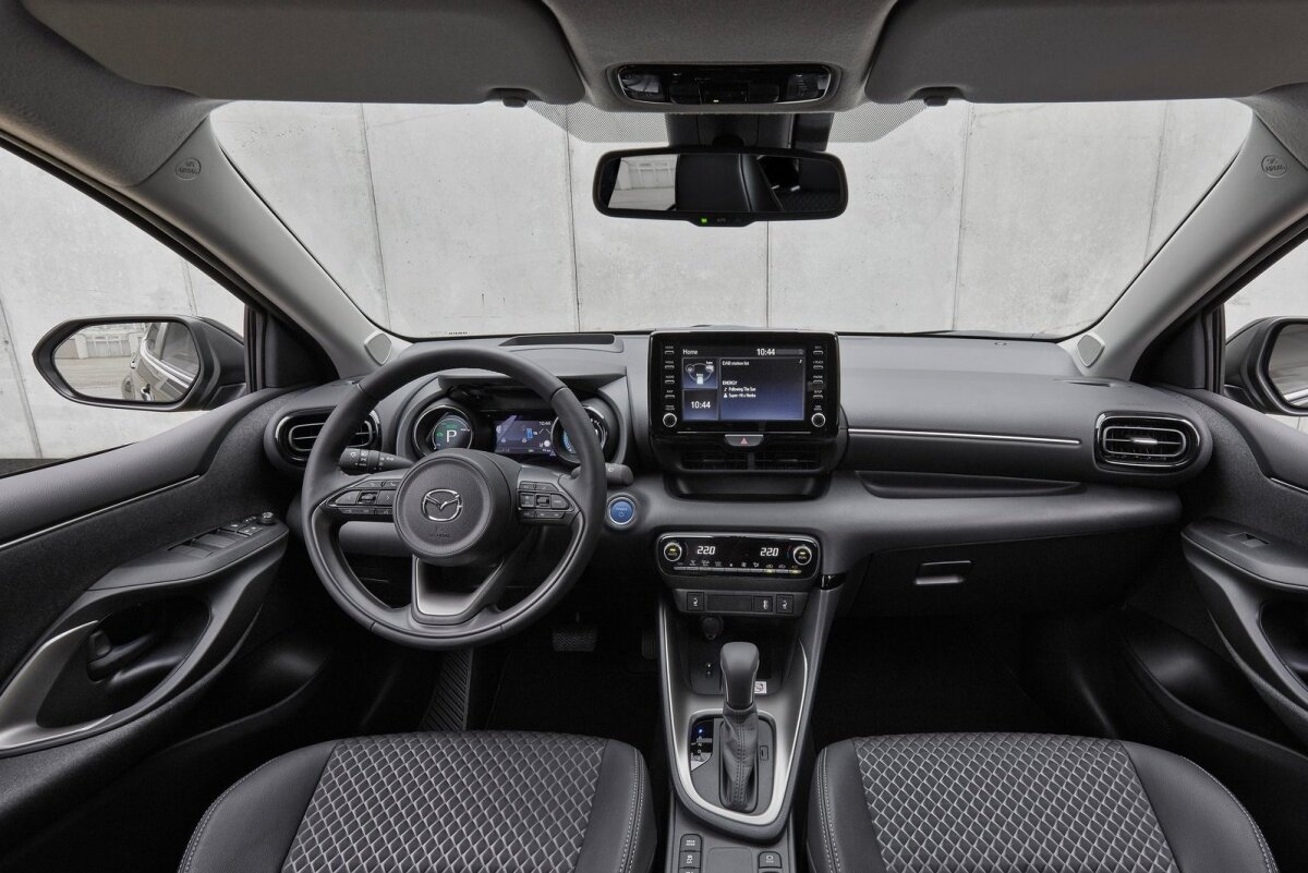 Mazda 2 Hybrid - 2022