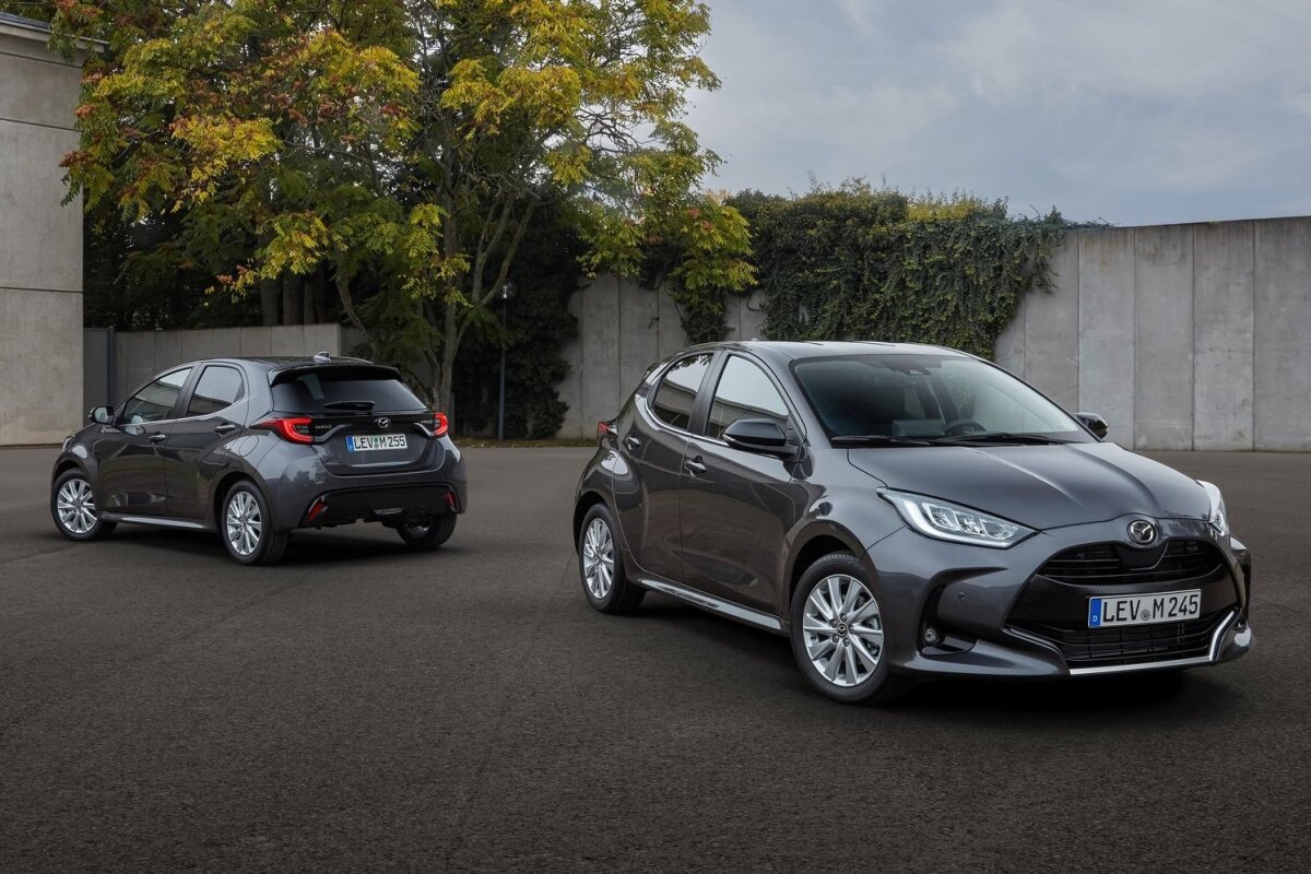 Mazda 2 Hybrid - 2022