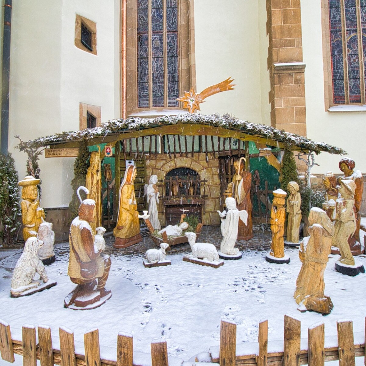 presov betleDrevený Betlehem v Prešovehem 2