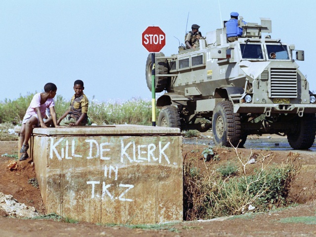 Apartheid / Juhoafrická republika / JAR /  Frederik Willem de Klerk /