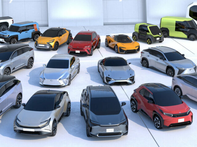 Toyota - 15 nových elektromobilov