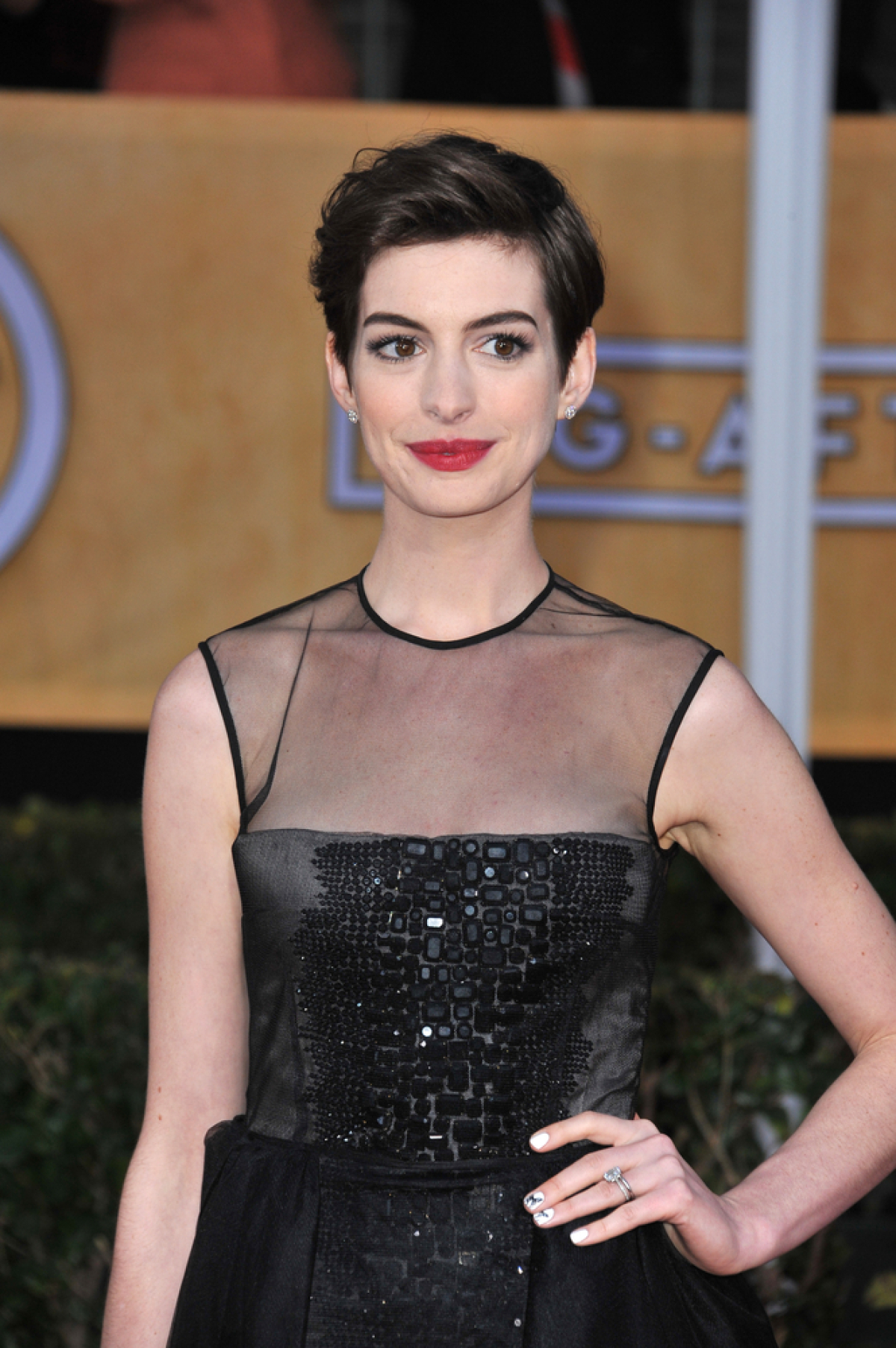 Anne Hathaway