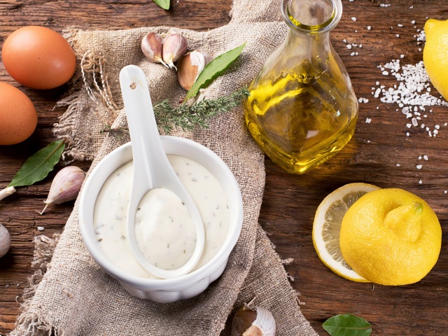 aioli, omáčka, varecha,