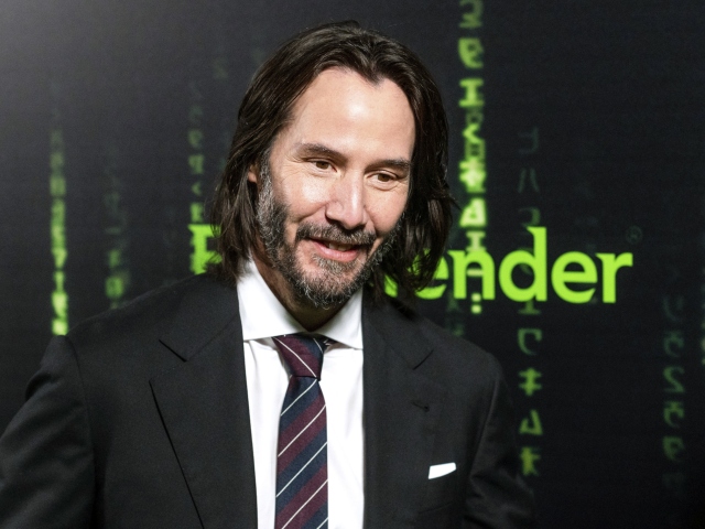 Herec Keanu Reeves sa vrátil ako Neo v The Matrix Resurrections.