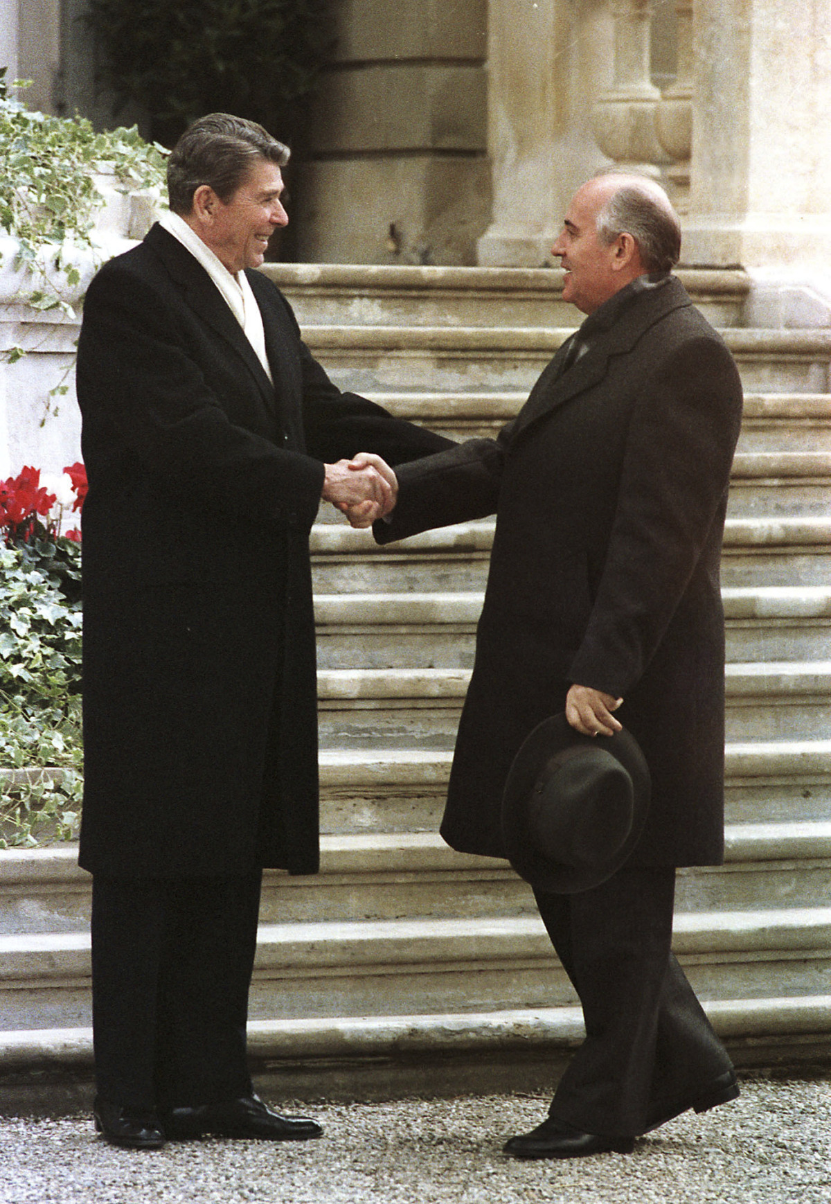 Michail Gorbačov, Ronald Reagan