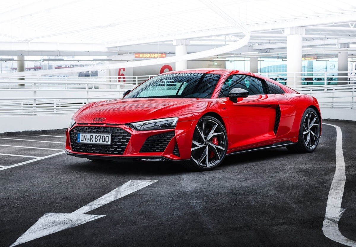 Audi-R8 V10 performance RWD-2022-1280-03