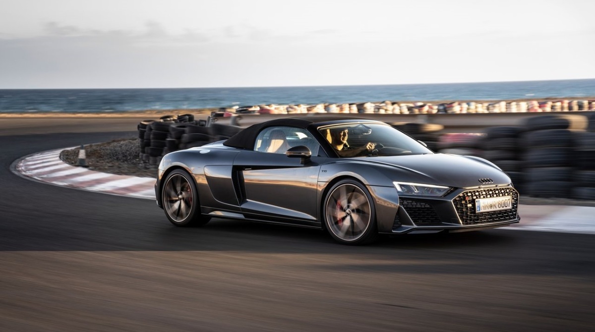 Audi-R8 V10 performance RWD Spyder-2022-1280-0a