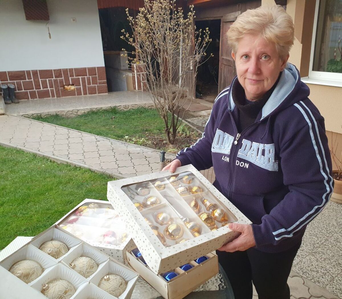 Štítnik Vianočné Gule Ozdoby