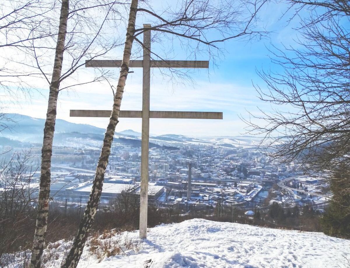 NEPOUZIVAT instagram Dvojkríž na Capkovom vrchu - Čadca