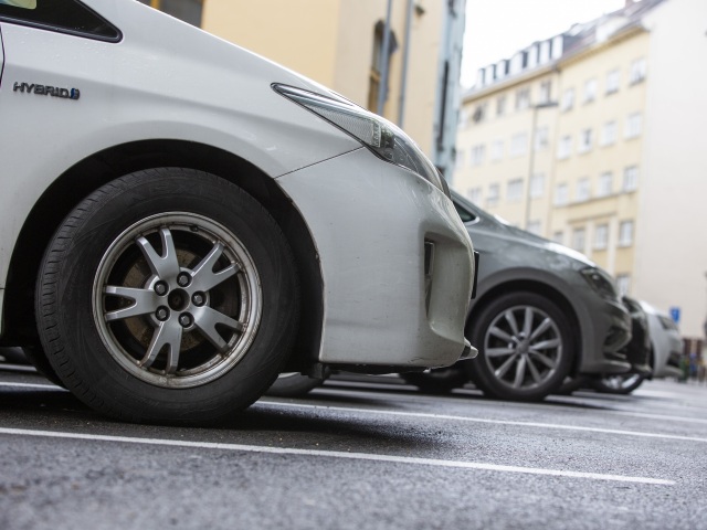 Auto / Autá / Parkovacia politika /