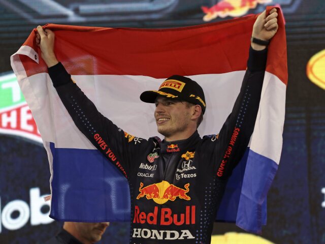 SAE Abú Zabí motorizmus F1 VC Verstappen titul
