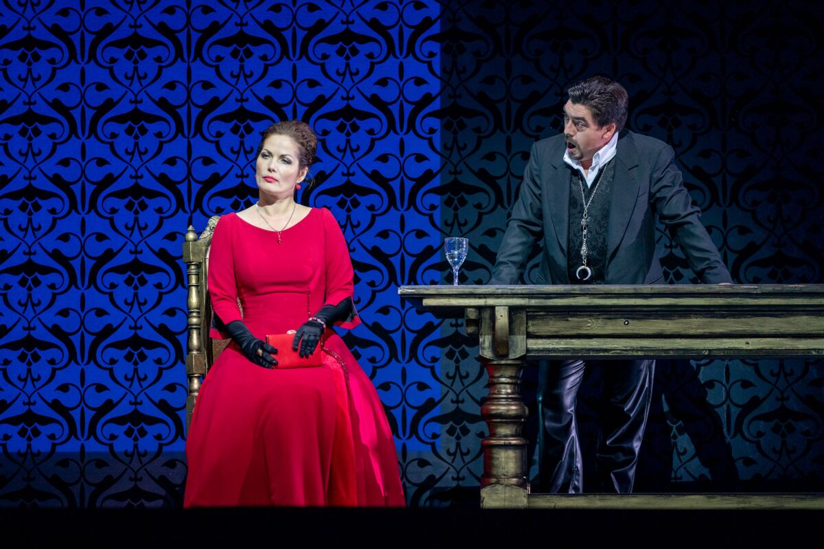 Tosca  Jolana Fogašová  Tosca   Daniel Čapkovič  Scarpia   foto Juraj Zilincar