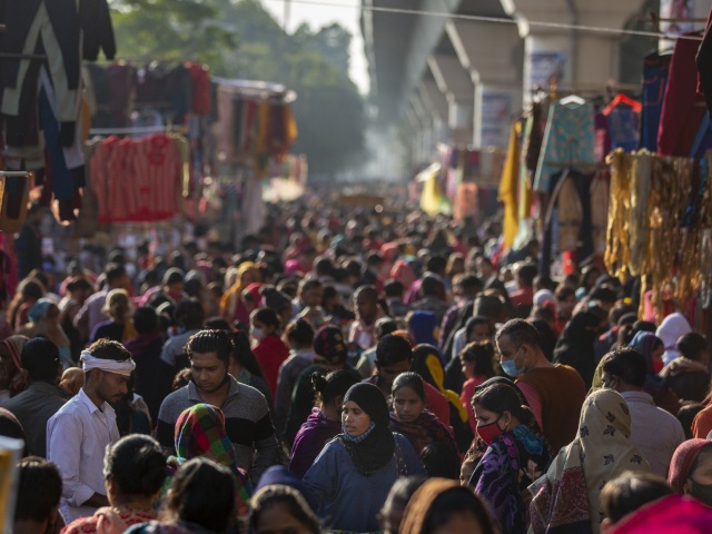 Ľudia / Dav / Populácia / India /